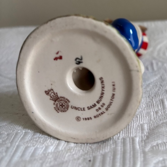 Royal Doulton, Uncle Sam Bunnykins, DB 50 - Picture 3 of 3